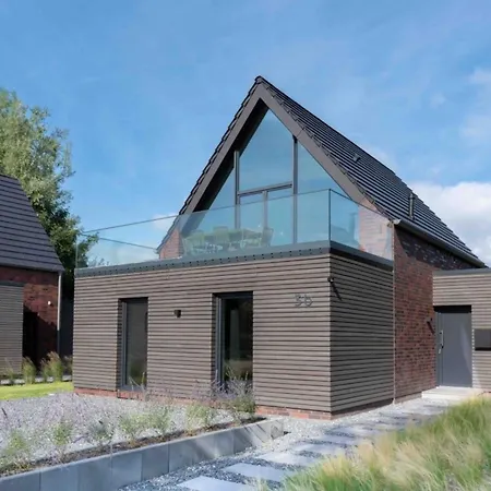 Harlepadd 3a بيت للعطل *